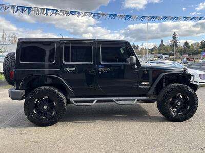 2012 Jeep Wrangler Unlimited Sahara   - Photo 8 - Portland, OR 97267