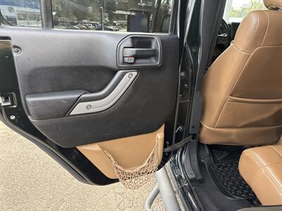 2012 Jeep Wrangler Unlimited Sahara   - Photo 12 - Portland, OR 97267