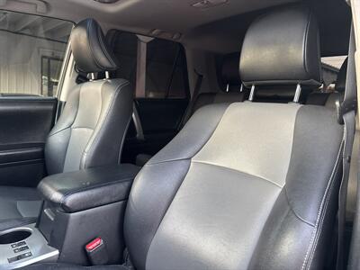 2014 Toyota 4Runner SR5 Premium - Photo 24 - Portland, OR 97267