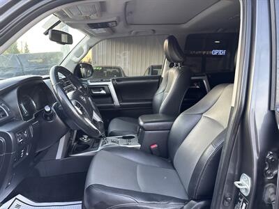 2014 Toyota 4Runner SR5 Premium - Photo 10 - Portland, OR 97267