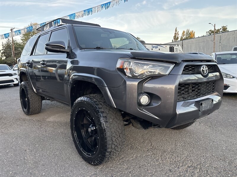 2014 Toyota 4Runner SR5 Premium   - Photo 1 - Portland, OR 97267