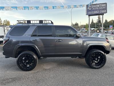 2014 Toyota 4Runner SR5 Premium - Photo 8 - Portland, OR 97267