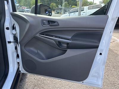 2021 Ford Transit Connect XL - Photo 15 - Portland, OR 97267