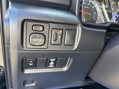 2014 Toyota 4Runner SR5   - Photo 22 - Portland, OR 97267