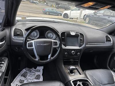 2014 Chrysler 300C - Photo 13 - Portland, OR 97267
