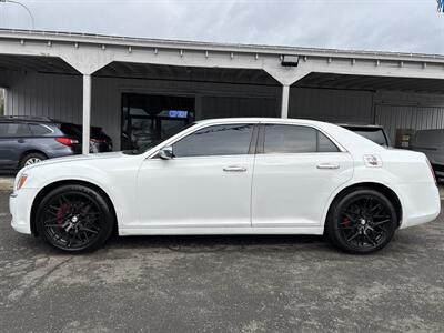 2014 Chrysler 300C - Photo 4 - Portland, OR 97267