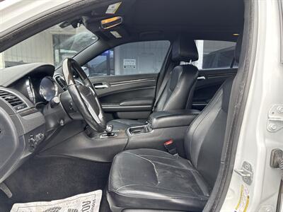 2014 Chrysler 300C - Photo 10 - Portland, OR 97267