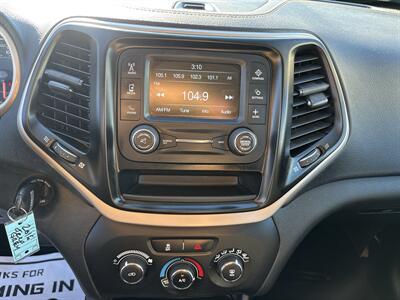 2016 Jeep Cherokee Sport - Photo 19 - Portland, OR 97267