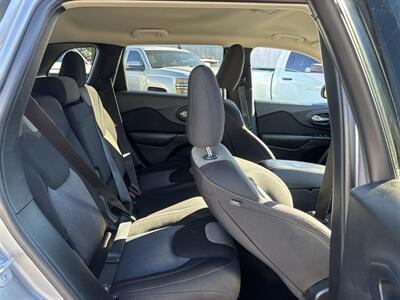 2016 Jeep Cherokee Sport - Photo 16 - Portland, OR 97267