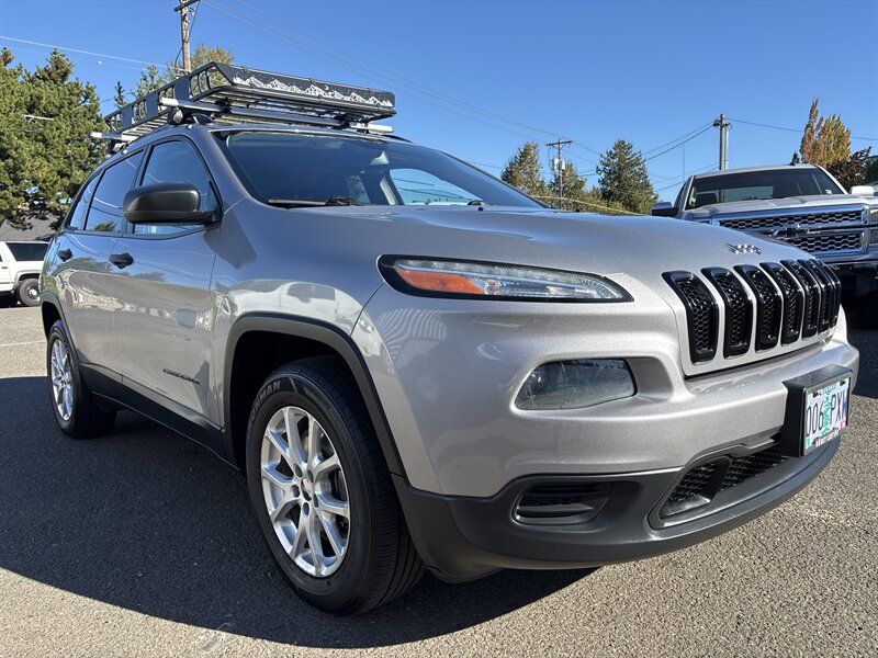 2016 Jeep Cherokee Sport   - Photo 1 - Portland, OR 97267