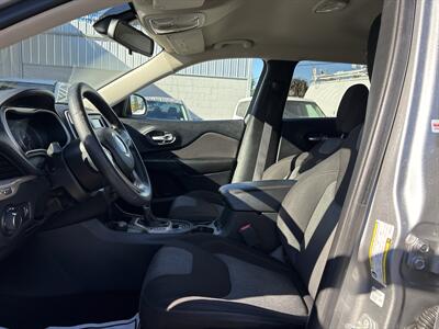 2016 Jeep Cherokee Sport - Photo 10 - Portland, OR 97267