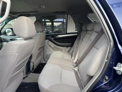 2008 Toyota 4Runner SR5   - Photo 12 - Portland, OR 97267
