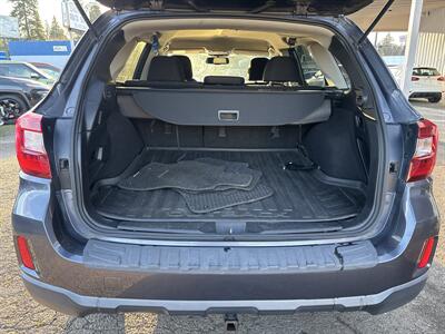 2015 Subaru Outback 2.5i Premium   - Photo 15 - Portland, OR 97267