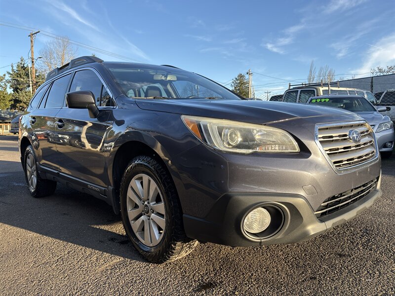2015 Subaru Outback 2.5i Premium   - Photo 1 - Portland, OR 97267