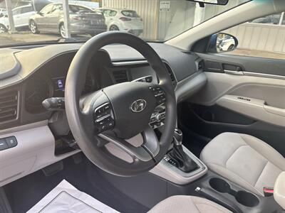 2020 Hyundai ELANTRA SEL - Photo 10 - Portland, OR 97267