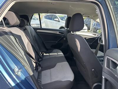 2016 Volkswagen e-Golf SE - Photo 17 - Portland, OR 97267