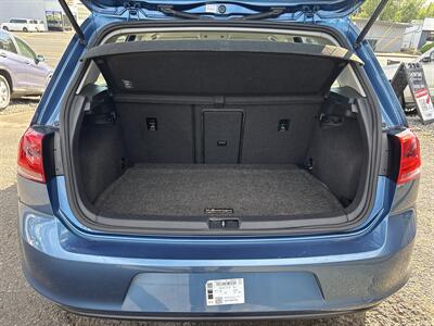 2016 Volkswagen e-Golf SE - Photo 15 - Portland, OR 97267