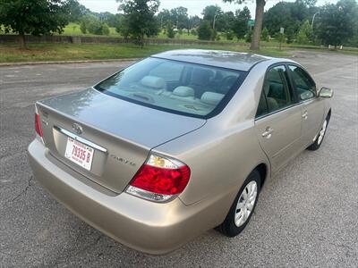 2006 Toyota Camry Standard - Photo 5 - Evansville, IN 47711