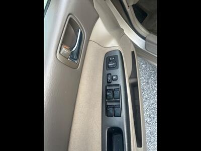 2006 Toyota Camry Standard - Photo 12 - Evansville, IN 47711