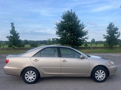 2006 Toyota Camry Standard - Photo 6 - Evansville, IN 47711