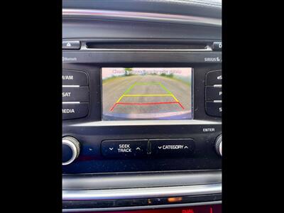 2014 Kia Optima EX - Photo 16 - Evansville, IN 47711