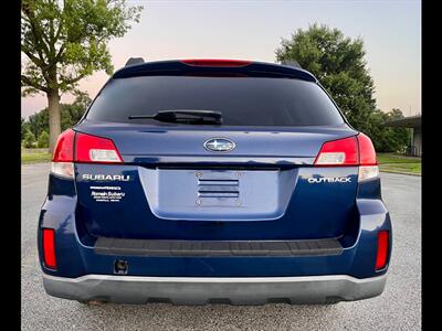 2011 Subaru Outback 2.5i Premium   - Photo 4 - Evansville, IN 47711
