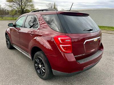 2017 Chevrolet Equinox LT   - Photo 3 - Evansville, IN 47711