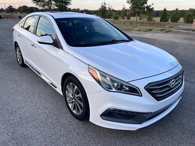 2017 Hyundai SONATA Sport - Photo 1 - Evansville, IN 47711