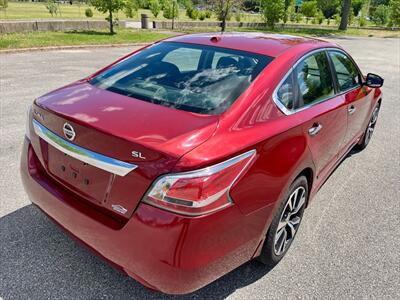 2015 Nissan Altima 2.5   - Photo 5 - Evansville, IN 47711