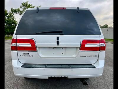 2013 Lincoln Navigator   - Photo 4 - Evansville, IN 47711