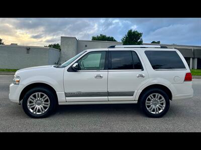 2013 Lincoln Navigator   - Photo 2 - Evansville, IN 47711