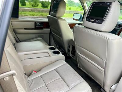 2013 Lincoln Navigator   - Photo 10 - Evansville, IN 47711
