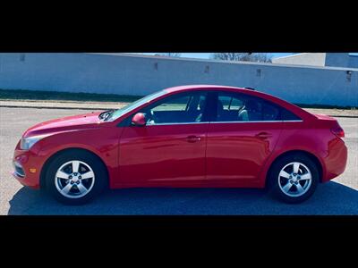 2016 Chevrolet Cruze Limited 1LT Auto   - Photo 2 - Evansville, IN 47711