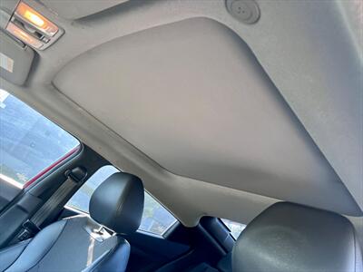2013 Hyundai VELOSTER DCT - Photo 18 - Evansville, IN 47711