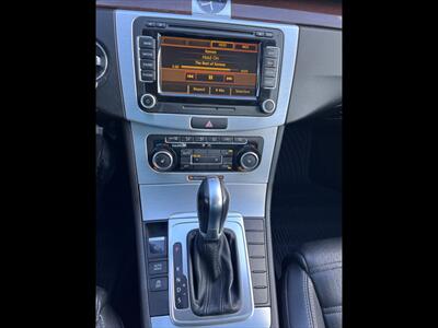 2012 Volkswagen CC Lux PZEV   - Photo 16 - Evansville, IN 47711
