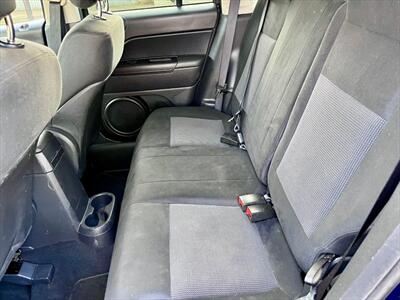 2012 Jeep Compass Latitude - Photo 12 - Evansville, IN 47711