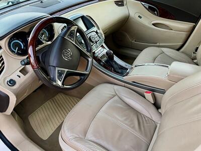 2012 Buick LaCrosse Premium 3   - Photo 13 - Evansville, IN 47711