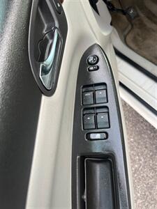 2009 Chevrolet Impala LT   - Photo 13 - Evansville, IN 47711