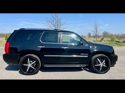 2011 Cadillac Escalade Luxury SUV