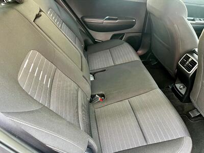 2018 Kia Sportage LX   - Photo 10 - Evansville, IN 47711