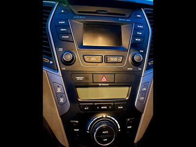 2013 Hyundai SANTA FE Sport 2.4L   - Photo 21 - Evansville, IN 47711
