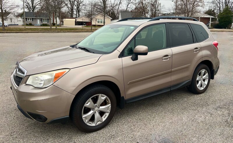 2014 Subaru Forester 2.5i Premium   - Photo 1 - Evansville, IN 47711