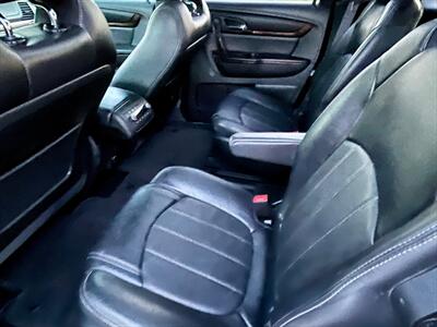 2014 GMC Acadia Denali   - Photo 13 - Evansville, IN 47711
