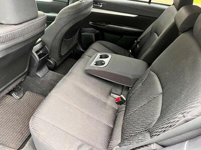 2011 Subaru Outback 2.5i Premium   - Photo 11 - Evansville, IN 47711