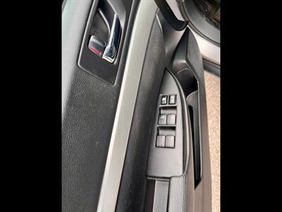 2011 Subaru Outback 2.5i Premium   - Photo 12 - Evansville, IN 47711