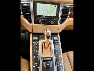 2016 Porsche Macan S   - Photo 17 - Evansville, IN 47711