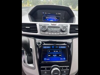 2014 Honda Odyssey EX-L - Photo 18 - Evansville, IN 47711