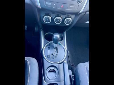 2013 Mitsubishi Outlander Sport SE - Photo 17 - Evansville, IN 47711