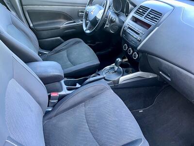 2013 Mitsubishi Outlander Sport SE - Photo 10 - Evansville, IN 47711