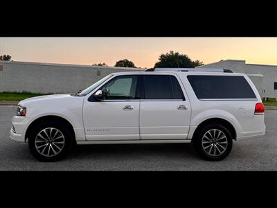 2015 Lincoln Navigator L - Photo 2 - Evansville, IN 47711